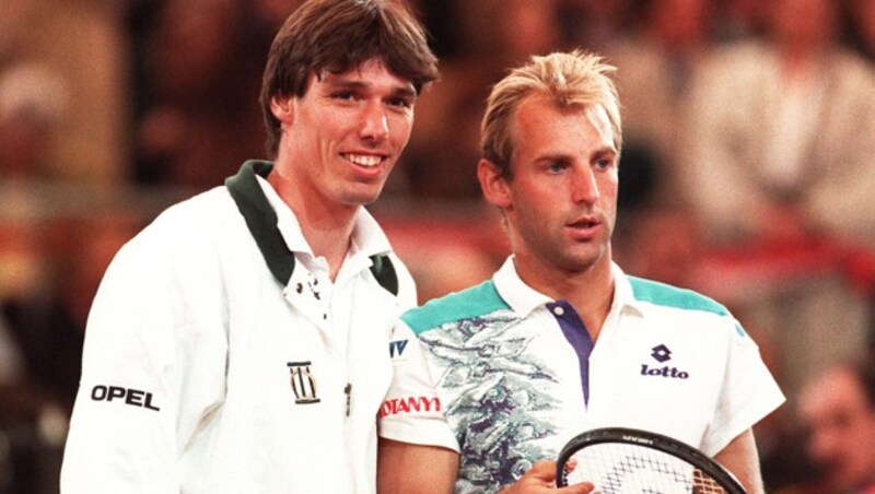 Michael Stich (li.) und Thomas Muster vor dem Davis-Cup-Hit in Unterpremstätten 1994 (Bild: GEPA)
