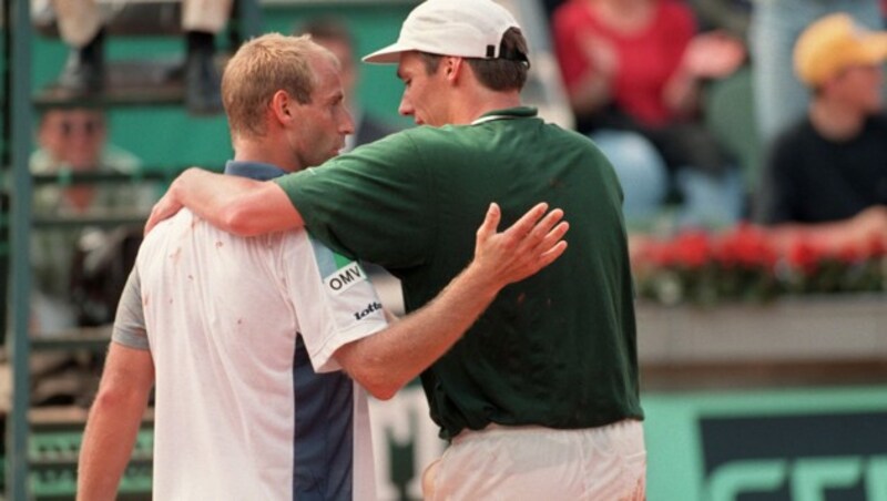 French Open 1996: Michael Stich eliminiert Titelverteidiger Thomas Muster im Achtelfinale. (Bild: AFP)
