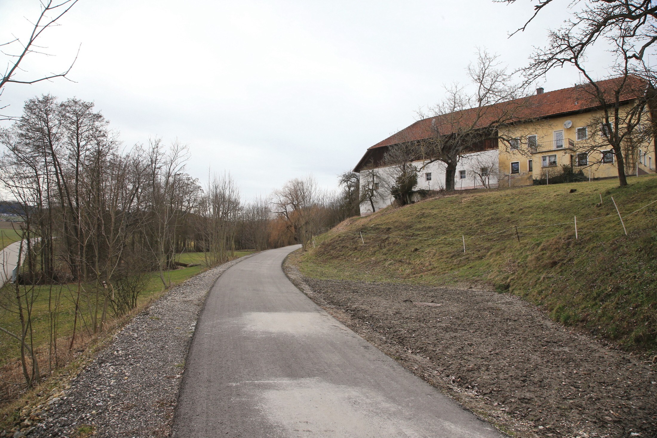  Haager  Lies  Bahntrasse Radwegausbau bis 2022 auf Schiene 