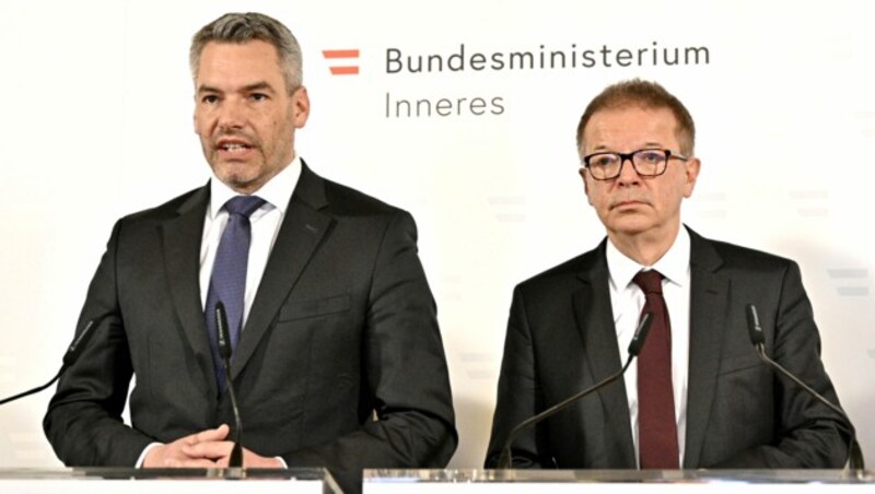 Innenminister Karl Nehammer, Sozialminister Rudolf Anschober (Bild: APA/HANS PUNZ)