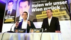 Der Wiener FPÖ-Chef Dominik Nepp und Wahlkampfleiter Harald Vilimsky (Bild: APA/HELMUT FOHRINGER)