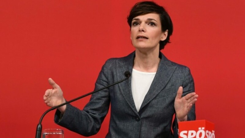 SPÖ-Chefin Pamela Rendi-Wagner (Bild: APA/HELMUT FOHRINGER)