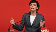 SPÖ-Chefin Pamela Rendi-Wagner (Bild: APA/HELMUT FOHRINGER)