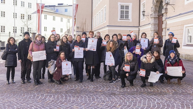 Proteste gegen die Ausschreibung der Frauenhäuser. (Bild: SPÖ/Arne Mueseler)