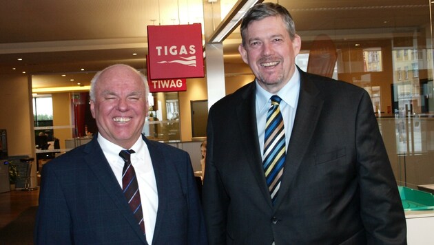 Das Heizölverbot des Landes ist den Tigas-Geschäftsführern Philipp Hilpolt (li.) und Georg Tollinger nicht unangenehm. (Bild: Daum Hubert)