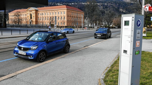 Erst im Jänner wurden in Innsbruck Parkgebühren erhöht – jetzt sollen Verstöße teurer werden (Bild: zeitungsfoto.at)