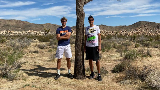 Dominic Thiem kann den Titel in Indian Wells nicht verteidigen - mit Papa Wolfgang und Kumpel Lucas Leitner besuchte der 26-Jährige den Joshua-Tree-Nationalpark. (Bild: Krone)