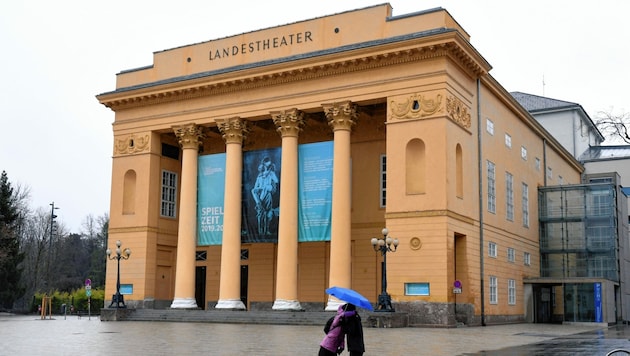 Das Tiroler Landestheater ist bereit für künftige Besucher. (Bild: Andreas Fischer)