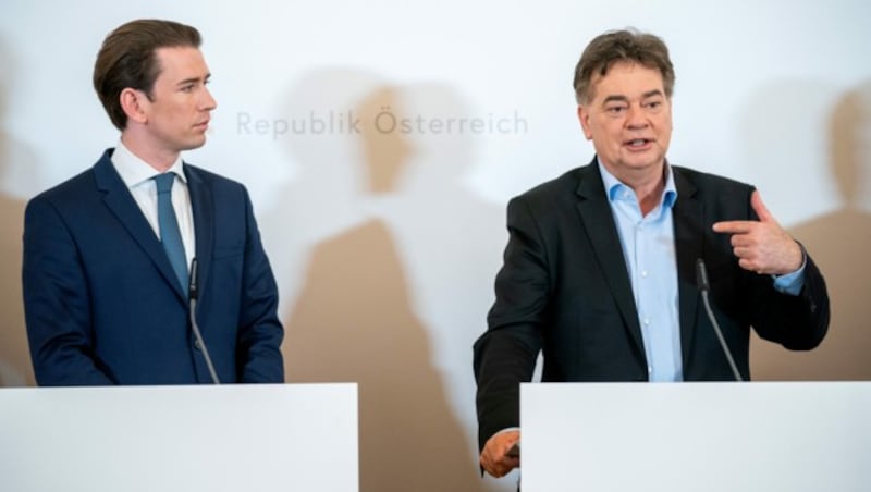 Bundeskanzler Sebastian Kurz und Vizekanzler Werner Kogler während der Pressekonferenz im Bundeskanzleramt (Bild: APA/Georg Hochmuth)