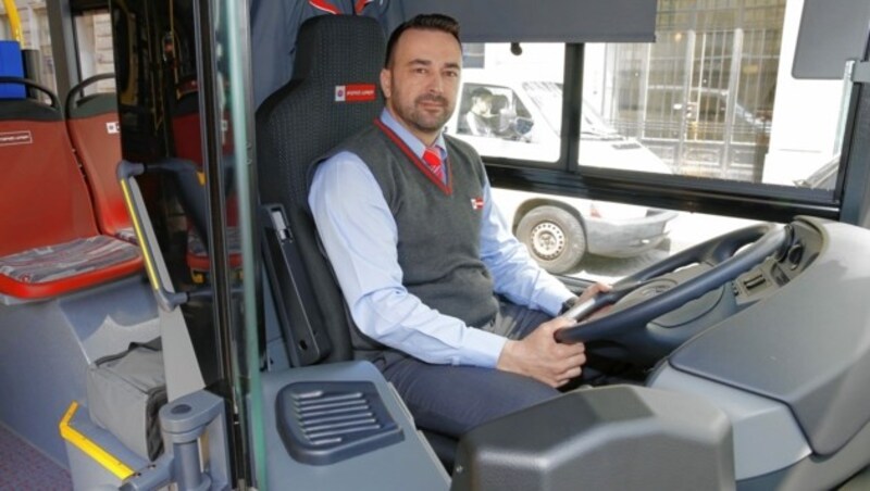 Mehr Sicherheit für die Busfahrer in ihren gläsernen Kabinen (Bild: Martin A. Jöchl)