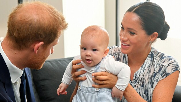 Prinz Harry und Herzogin Meghan mit Baby Archie (Bild: Dominic Lipinski / PA / picturedesk.com)