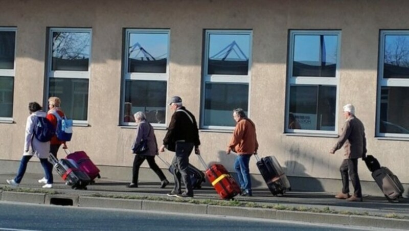 Eine Rückreise-Odyssee für Urlauber endete (vorerst) an der deutschen Grenze. (Bild: H. Durst)