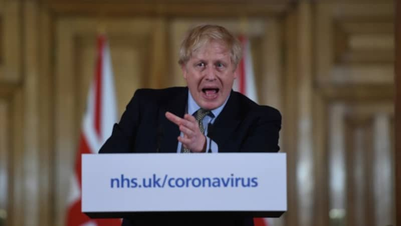 In ganz Großbritannien soll der Schulbetrieb am Freitag eingestellt werden, kündigte Premierminister Boris Johnson an. (Bild: AFP)