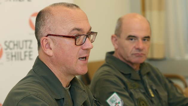 Militärkommandant Heinz Zöllner und Gerhard Schweiger (Bild: Jürgen Radspieler)