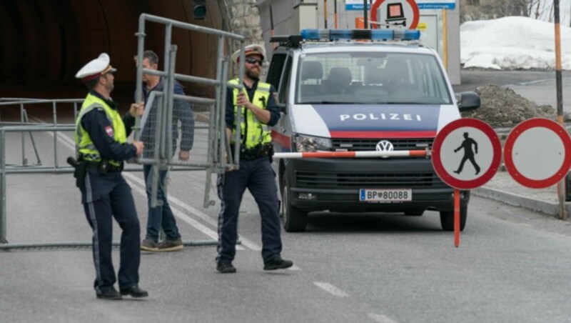 Die Arlberg-Region steht unter Quarantäne. (Bild: STIPLOVSEK DIETMAR/APA)