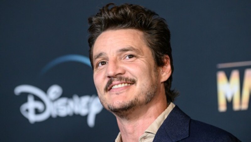 Pedro Pascal bei der Weltpremiere von „The Mandalorian“ im El Capitan in Hollywood (Bild: AFP)