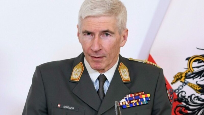 Generalstabschef Robert Brieger (Bild: APA/HELMUT FOHRINGER)