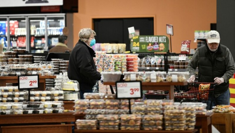 Viele Anzeichen deuten darauf hin, dass sich die US-amerikanische Wirtschaft bereits in einer Rezession befindet. (Bild: AP)