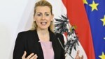 Arbeitsministerin Aschbacher (ÖVP): „Sozialbetrug ist kein Kavaliersdelikt, es gilt hier null Toleranz.“ (Bild: APA/Hans Punz)
