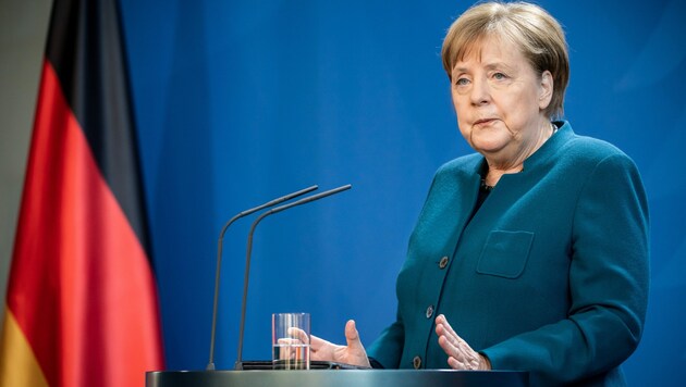 Nachdem schon der erste Corona-Test bei der deutschen Kanzlerin negativ ausgefallen war, traf das am Mittwoch auch auf den zweiten Abstrich zu. (Bild: AFP)