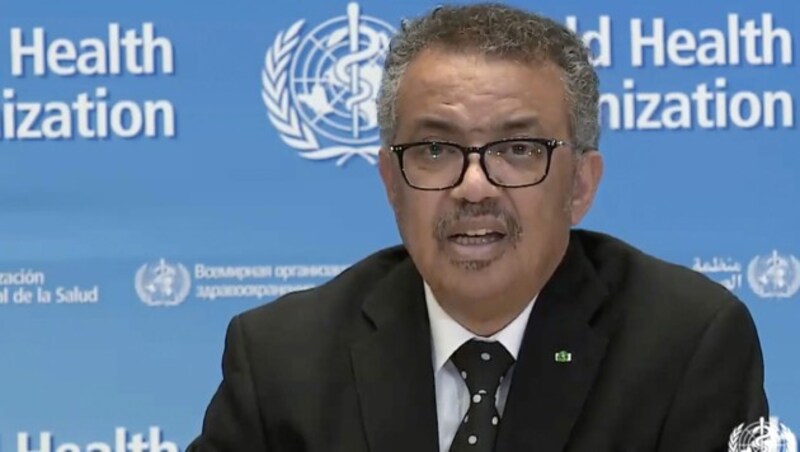 WHO-Chef Tedros Adhanom Ghebreyesus warnt vor einer zu frühen Aufhebung des „Social Distancing“. (Bild: AFP)