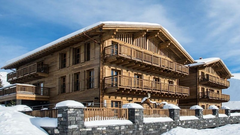 Das Chalet in Lech (Bild: chalet-n.com)