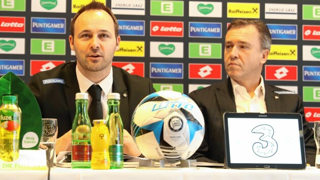 Geschäftsführer Wirtschaft Thomas Tebbich (li.) neben Sturm-Boss Christian Jauk. (Bild: Sepp Pail)