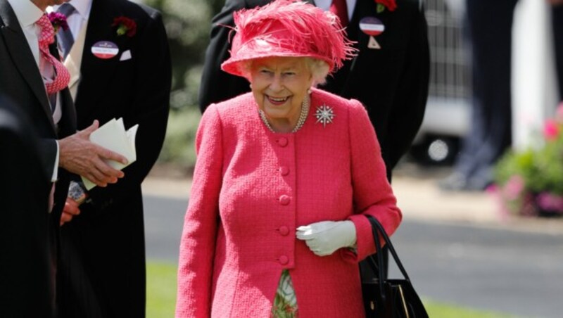 Queen Elizabeth bei ihrem Besuch in Ascot (Bild: AFP)