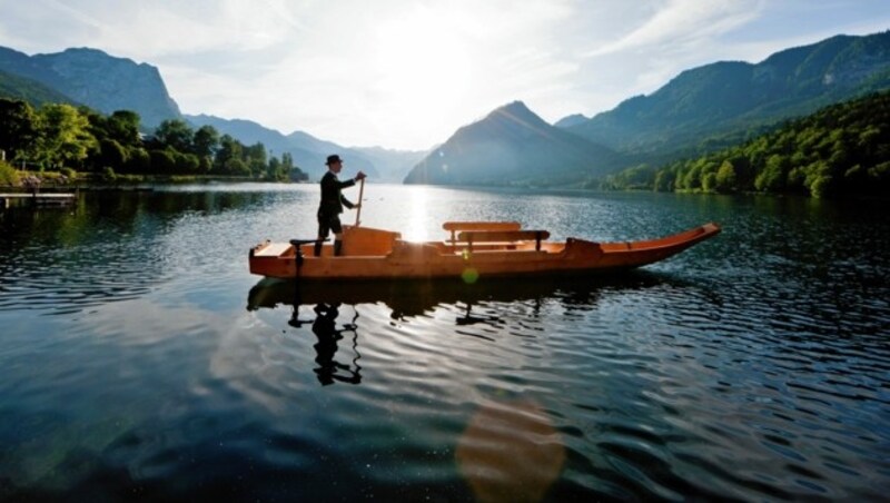 Romantischer Blick auf See und Berge - die Regierung will Urlaub daheim forcieren. (Bild: TVB Ausseerland - Salzkammergut/Tom Lamm)