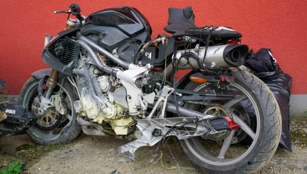 Mit diese Motorrad fuhr der 22-Jährige in den Tod - bald hätte er geheiratet. (Bild: Daniel Scharinger)