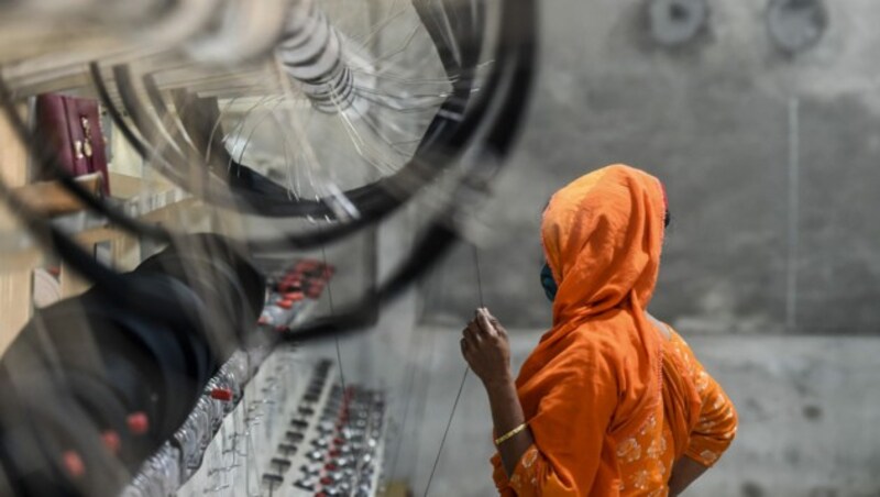 Die meisten der etwa 4000 Textilfabriken in Bangladesch sind derzeit aufgrund der weitreichenden Ausgangssperren geschlossen. (Bild: AFP )