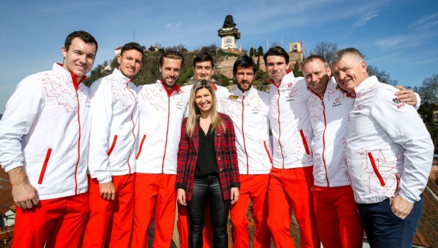 ÖTV-Präsidentin Christina Toth zuletzt mit dem Team beim Davis-Cup in Graz. Im Verband geht‘s richtig rund. (Bild: GEPA pictures)