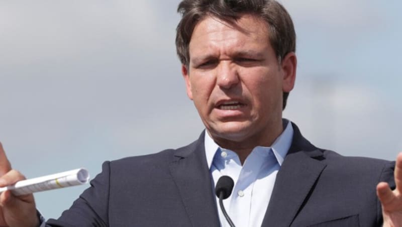 Floridas Gouverneur Ron DeSantis (Bild: AP/Wilfredo Lee)