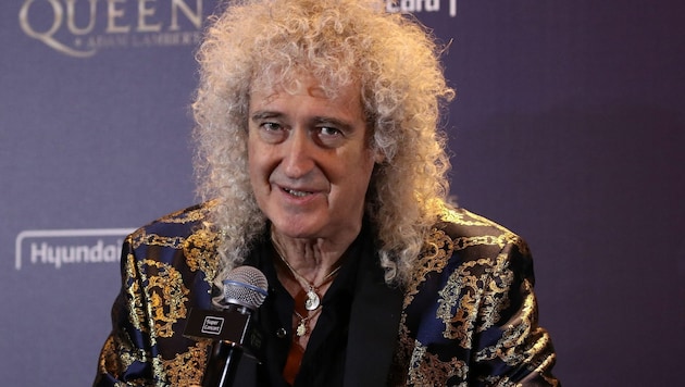Queen-Gitarrist Brian May ist am Freitag unerwartet bei der Premiere des Musicals „We Will Rock ...