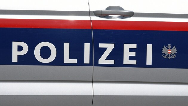 Die Polizeibeamten mussten in Velden einschreiten (Bild: P. Huber)