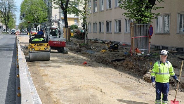 Unter Schutz-Auflagen wurden die Bauarbeiten fortgesetzt. (Bild: Stadt Krems)