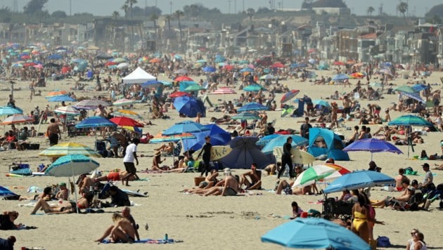 Menschenmassen trotz Corona-Pandemie (Bild: 2020 Getty Images)