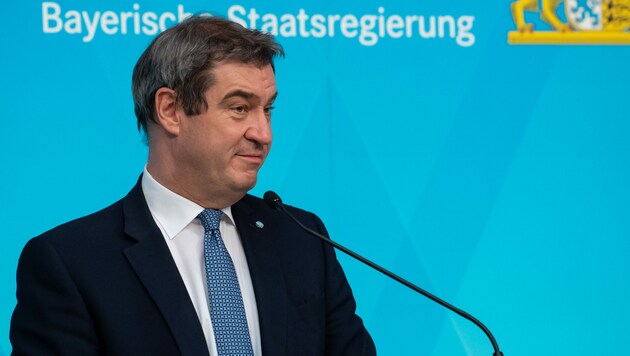 Bayerns Ministerpräsident Markus Söder hat am Dienstag während einer Kabinettssitzung die anderen Bundesländer kritisiert und die Ausgangsbeschränkungen in Bayern bis zum 10. Mai verlängert. (Bild: AFP)