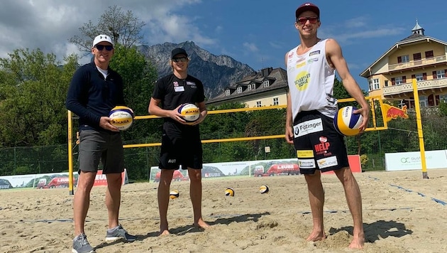 ÖVV-Präsident Gernot Leitner mit Sohn Laurenz und Flo Schnetzer (re.) in Rif (Bild: Flo Schnetzer)