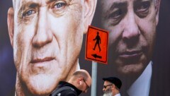 In Israel hat das Oberste Gericht die geplante Notregierung von Ministerpräsident Benjamin Netanyahu und Ex-Armeechef Benny Gantz gebilligt. (Bild: AP)