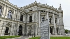 Das Burgtheater in Wien (Bild: APA/HERBERT NEUBAUER)