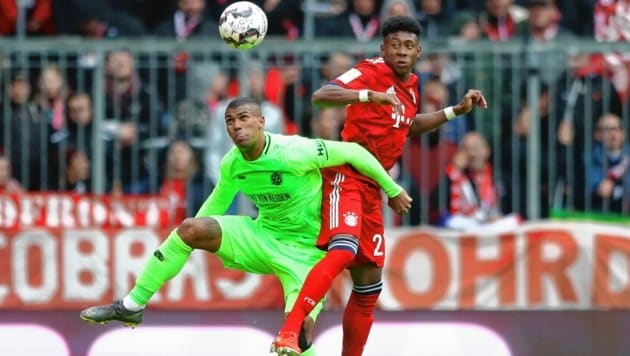 Im Vorjahr kickte Hannover noch gegen Bayern um Alaba (re.) in der Bundesliga, musste am Ende der Saison aber absteigen. (Bild: Copyright 2019 The Associated Press. All rights reserved.)