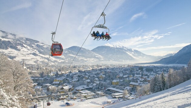 Ein Freizeitticket bietet Familien günstiges Skivergnügen. (Bild: Osttirol Werbung/Zlöbl)