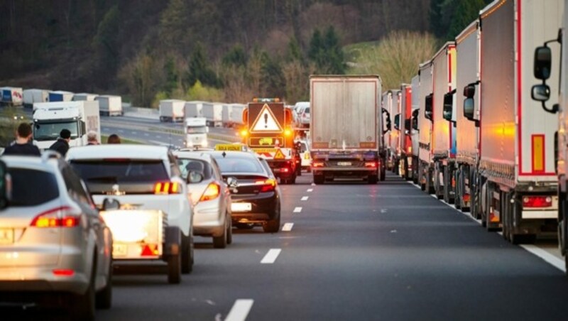 Für die restlichen Länder, darunter auch Österreich, gelten derzeit noch bestimmte Voraussetzungen bei der Einreise nach Slowenien. (Bild: AFP)