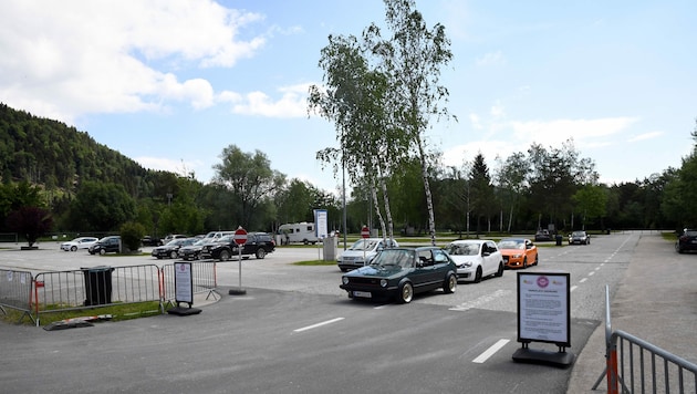 Am Parkplatz Arneitz herrscht gähnende Leere. (Bild: Hermann Sobe)