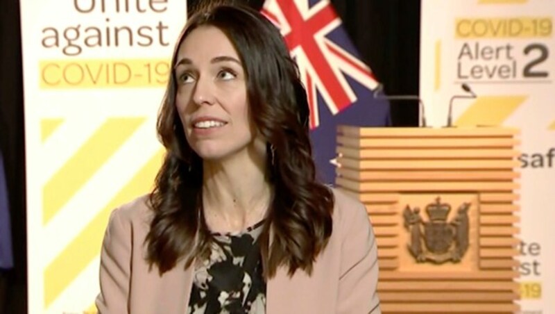 Neuseelands Premierministerin Jacinda Ardern (Bild: AP)