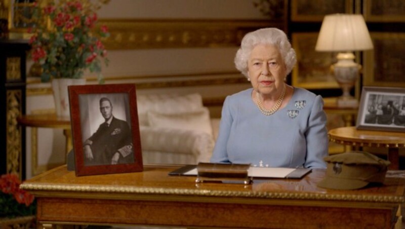 Queen Elizabeth auf Schloss Windsor (Bild: APA/Buckingham Palace via AP)