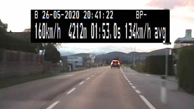 Erwischt: 160 km/h im Ortsgebiet! (Bild: LVA Steiermark)