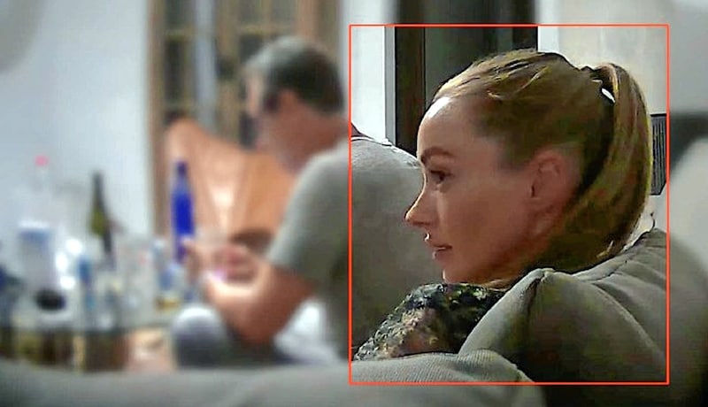 The decoy: According to Strache, the "beautiful Russian" is actually Latvian. (Bild: zVg)