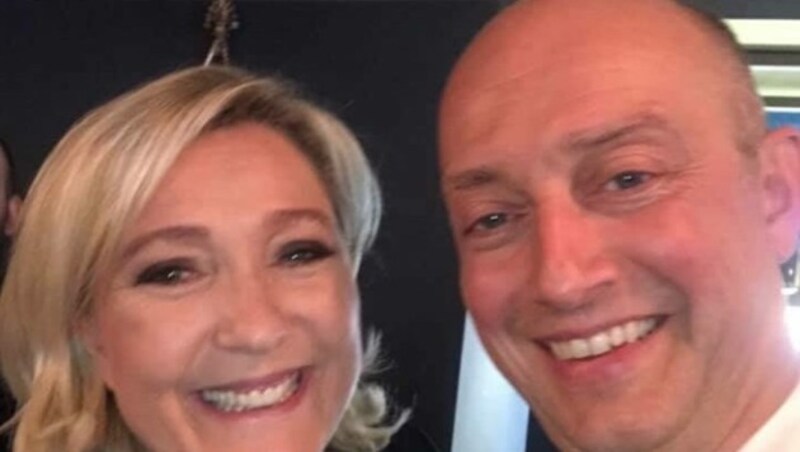 Ludovit Goga während eines Treffens mit der französischen Rechtspopulistin Marine Le Pen (Bild: facebook.com/goga.ludovit)